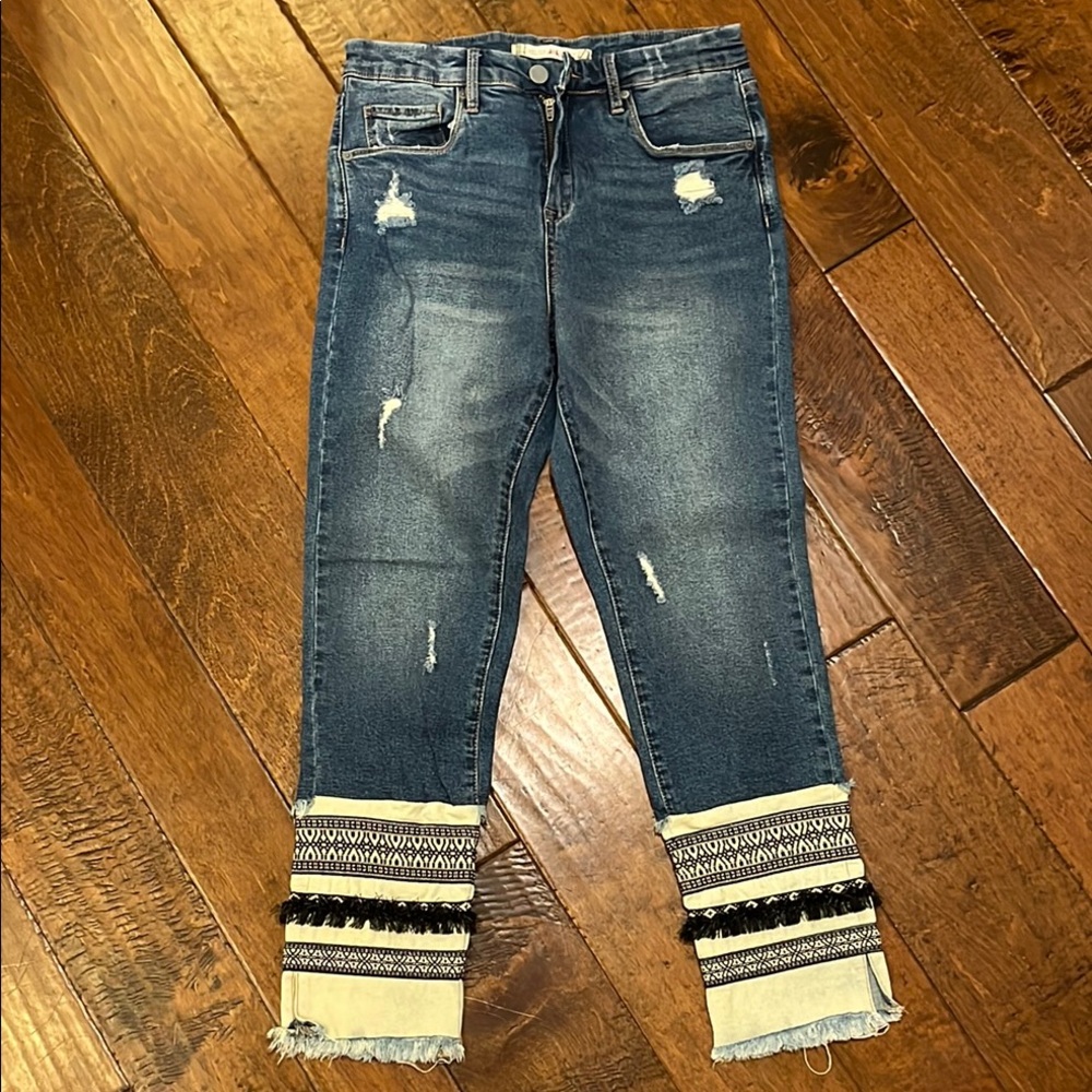 Stylish Blue Distressed Women's Jeans